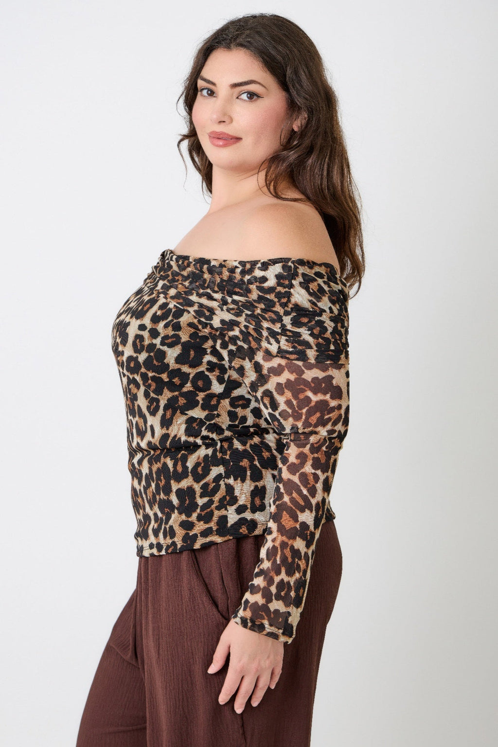 Plus Size Leopard Print Off-the-shoulder Blouse